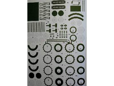 Radziecki czołg ciężki KW-1 - image 16