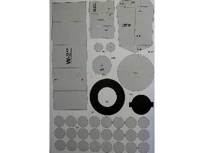 Radziecki czołg ciężki KW-2 - image 12