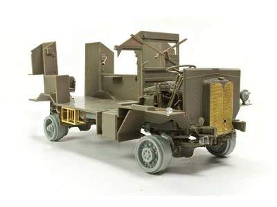 British AEC Dorchester 4x4 ACV - Armoured Comman Vehicle - image 24