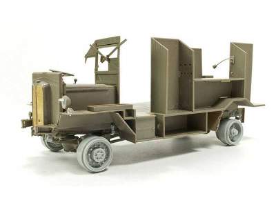 British AEC Dorchester 4x4 ACV - Armoured Comman Vehicle - image 25