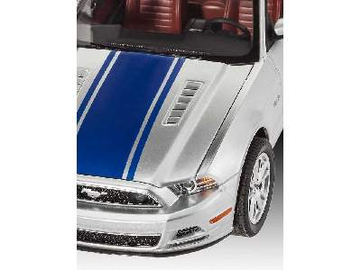 2014 Ford Mustang GT - image 4