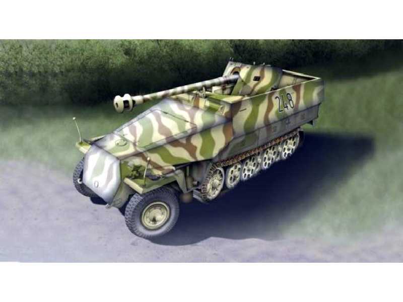 Sd.Kfz.251/22 Ausf.D w/7.5cm PaK 40  - image 1