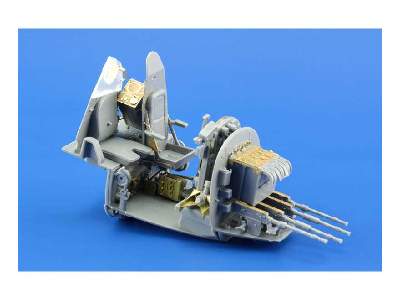 Mosquito FB Mk. VI interior 1/32 - Tamiya - image 6