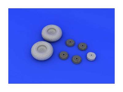 Mosquito Mk. VI wheels 1/32 - Tamiya - image 8