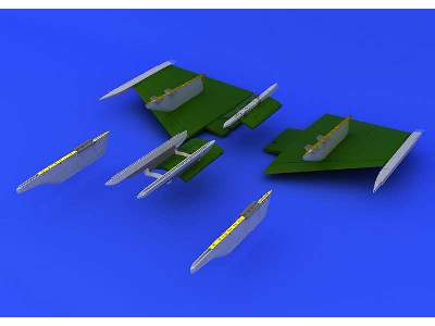 F-104 pylons 1/48 - image 6