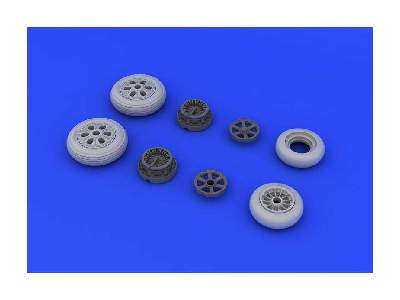 F-86F wheels 1/48 - Hasegawa - image 8