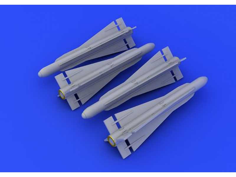 AIM-4G 1/72 - image 1