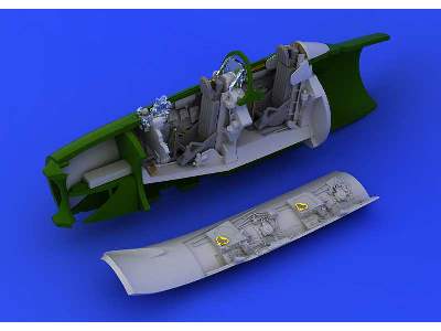UTI MiG-15 cockpit 1/72 - Eduard - image 2