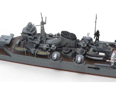 Light Cruiser Mogami - image 4