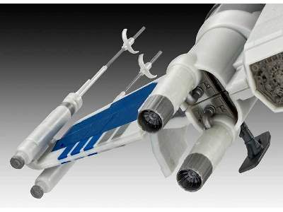 Resistance X-wing Fighter - image 4