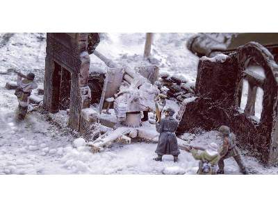 Bastogne December 1944 Diorama Set - image 13