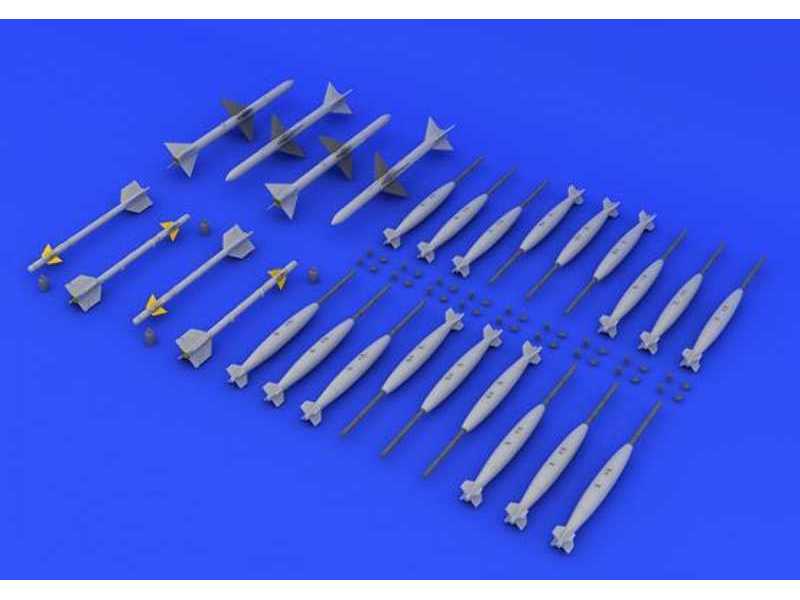 F-4 armament 1/72 - image 1