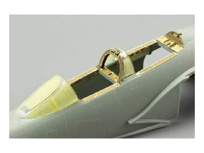 F-4D 1/48 - Academy - image 2