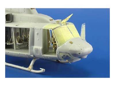 UH-1Y 1/48 - Kitty Hawk - image 10