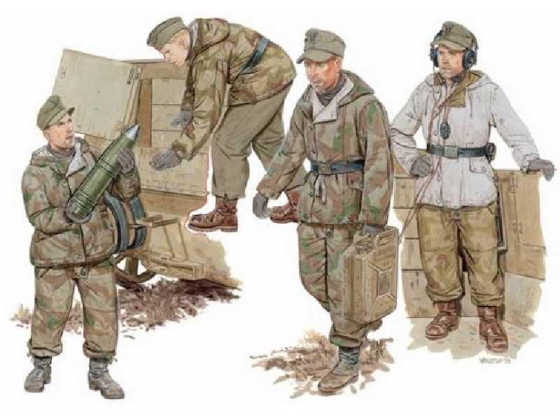 German Self-Propelled Gun Crew  - Premium Edition - image 1