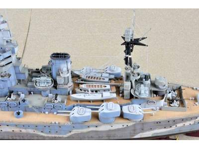 Pancernik HMS Rodney - image 18