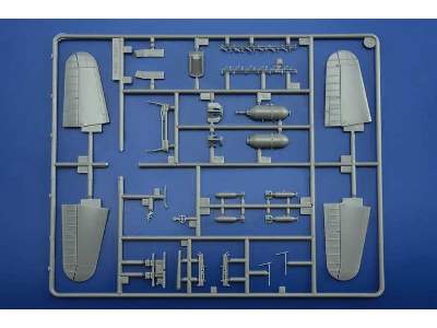 SBD-5 Dauntless 1/48 - image 11