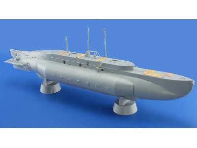 HMS X-craft submarine 1/35 - Merit - image 15