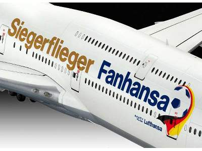 Boeing 747-8 Lufthansa Fanhansa Siegerflieger - image 5