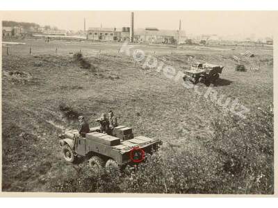 French WW2 Artillery tractor (6x6) W15T - image 8