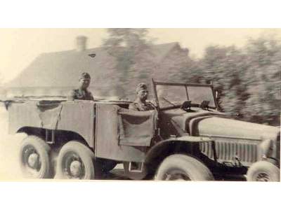 French WW2 Artillery tractor (6x6) W15T - image 15