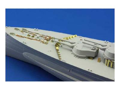 HMS Queen Elizabeth 1943 pt 5 - deck & main batteries 1/350 - Tr - image 3