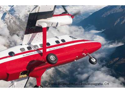 DHC-6 Twin Otter SWISSTOPO - image 2