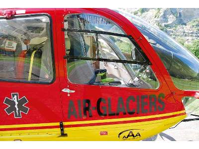 Airbus Helicopters EC135 AIR-GLACIERS - image 2
