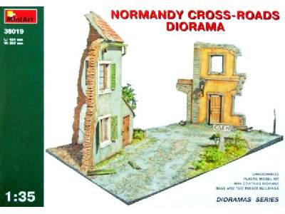 Normandy Cross-Roads Diorama - image 1