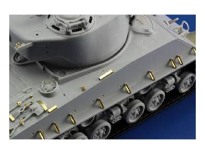 M4A3E8 1/35 - Tamiya - image 5