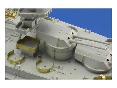 USS Texas pt.  3 superstructure 1/350 - Trumpeter - image 12