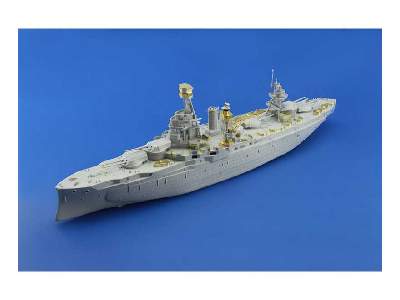 USS Texas pt.  3 superstructure 1/350 - Trumpeter - image 17