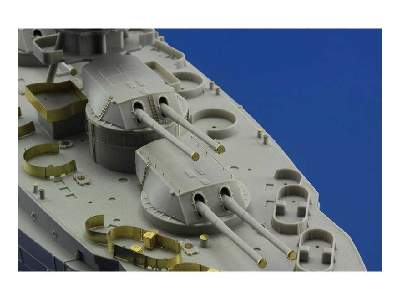 USS Texas pt.  4 deck 1/350 - Trumpeter - image 11