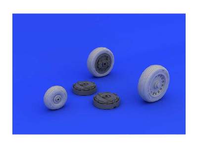 Mirage IIIc wheels 1/32 - Italeri - image 6