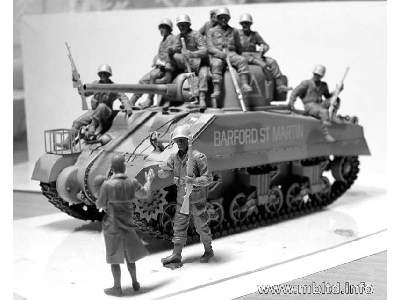 The 101st light company. US Paratroopers & British Tankman - image 14
