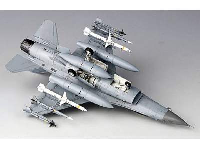 KF-16C Fighting Falcon R.O.K Air Force - image 3
