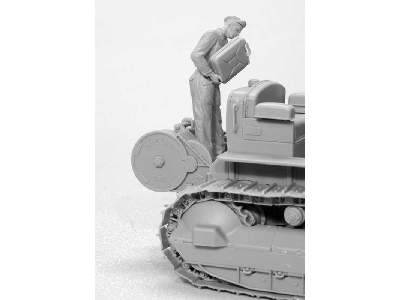 U.S. Tractor w/Towing Winch & Crewmen - image 32