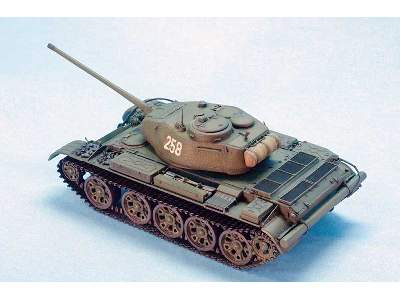 T-44M Soviet Medium Tank - image 130
