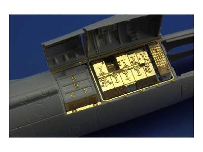 F-104G electronic equipment 1/32 - Italeri - image 4