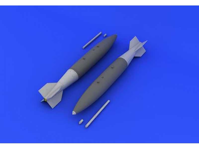 Mk.84 bombs 1/32 - image 1