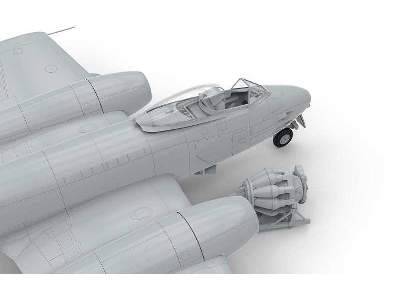 Gloster Meteor F.8 - image 6