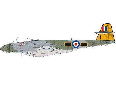 Gloster Meteor F.8 - image 9