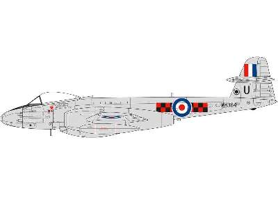 Gloster Meteor F.8 - image 10