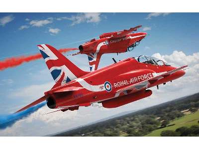 RAF Red Arrows Hawk 2015 Starter Set - image 2