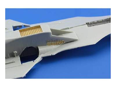 Su-33 exterior 1/48 - Kinetic - image 6