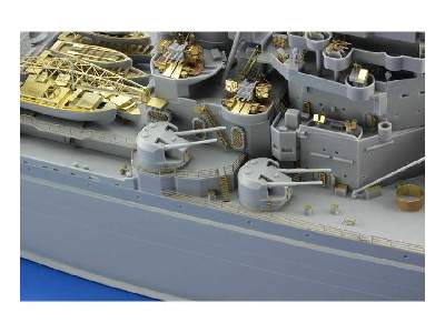 HMS King George V 1/350 - Tamiya - image 10