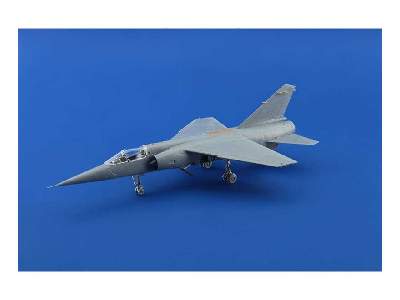 Mirage F.1 1/72 - Special Hobby - image 21