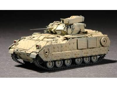 M2A2 ODS/ODS-E Bradley Fighting Vehicle - image 1