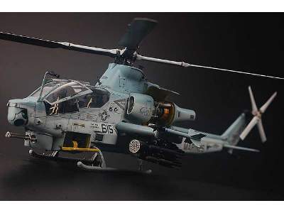 Bell AH-1Z Viper śmigłowiec szturmowy - image 7