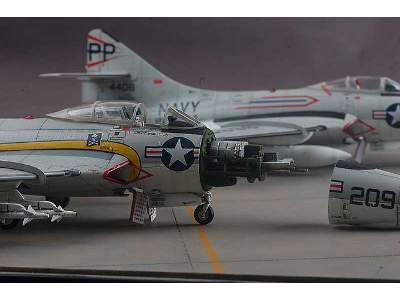 Grumman F9F-8 & F9F-8P - image 6